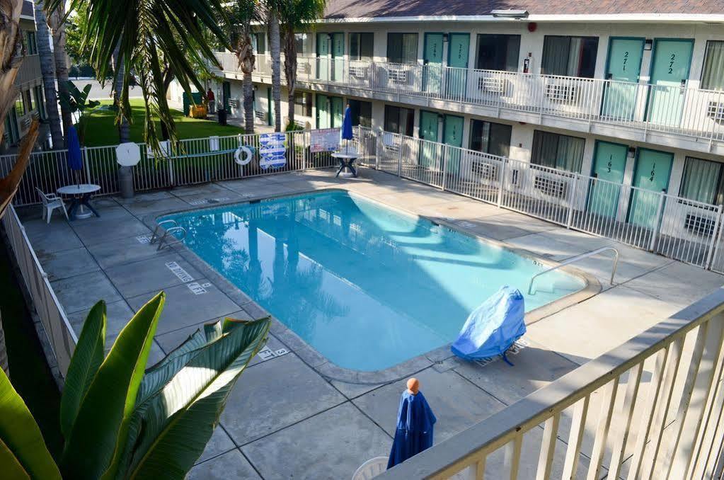 Motel 6-Bakersfield, Ca - Airport Exterior photo