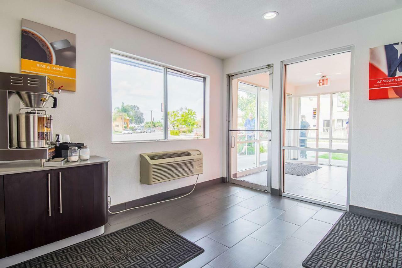 Motel 6-Bakersfield, Ca - Airport Exterior photo